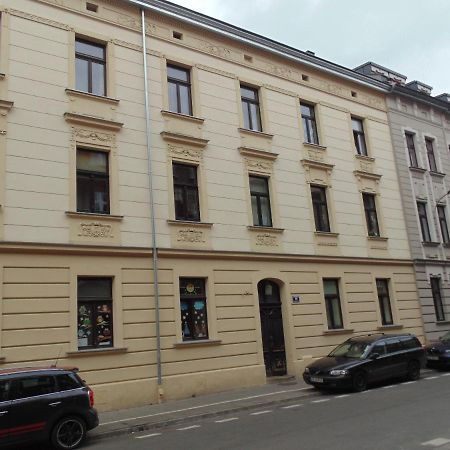 Apartment Lenartowicza Краков Экстерьер фото